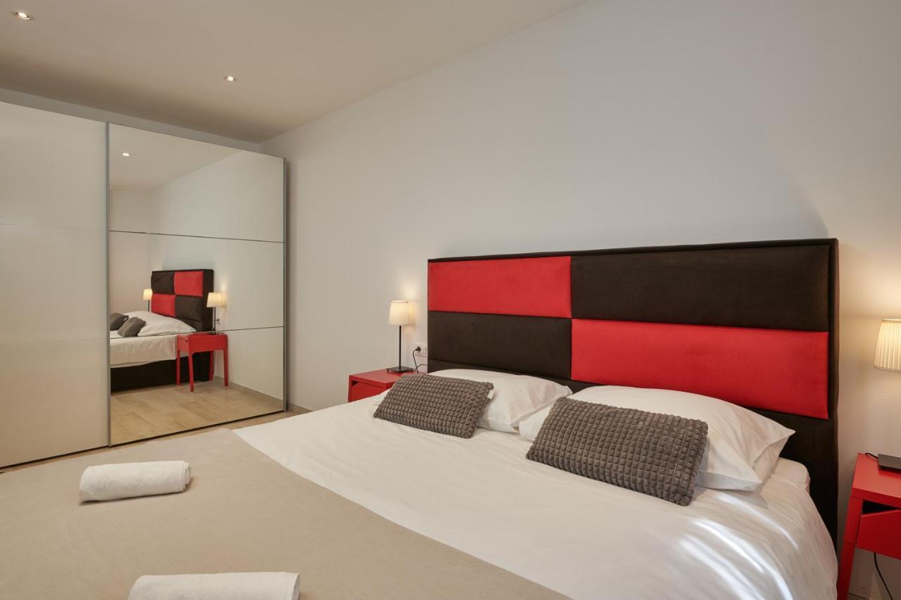 Apartments Lucia ซัฟทัท ภายนอก รูปภาพ